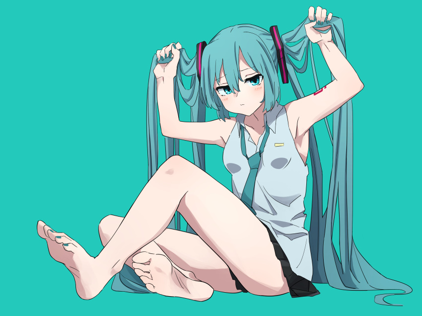 micker gets so desperate she even takes her shoes AND socks off when teto is getting all the attention